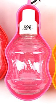 Traveling dog hanging water bottle